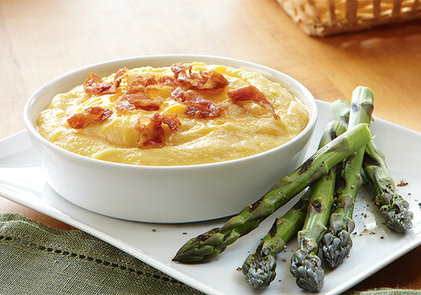 Cheesy Grits with Crispy Pancetta